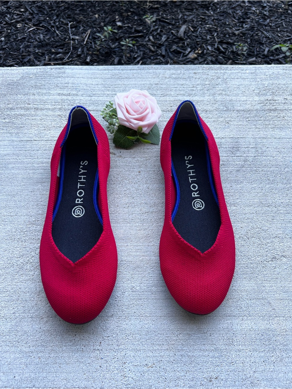 Rothy's Red Knit Woman’s Slip-On Round Toe Ballet Flats Size W8.5
